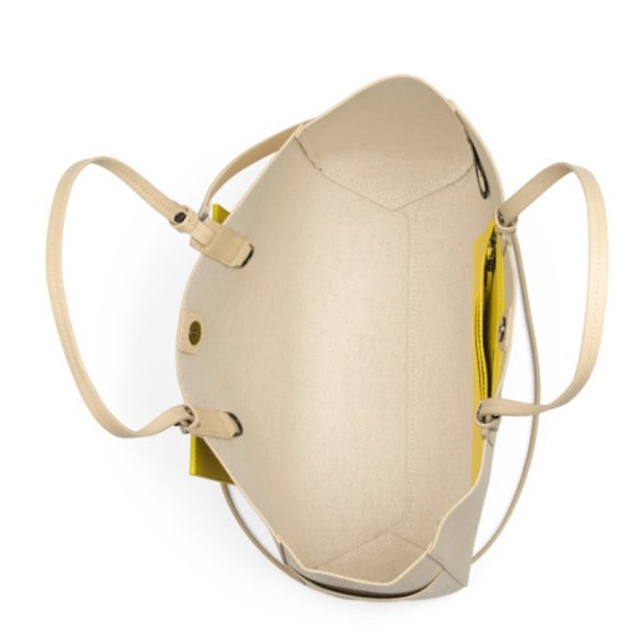 🎉SOLD✨ Botkier Fawn Leather Large Tote Bag - Picture 4 of 6